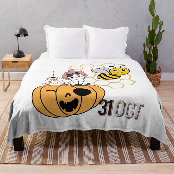halloween pumpkin bee and puppycat  Throw Blanket RB1807 product Offical bee and puppycat Merch